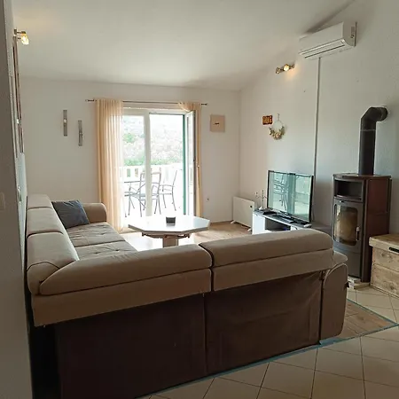Apartment Nada *