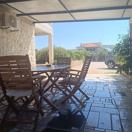 Nada Apartament Rogoznica (Sibenik-Knin)